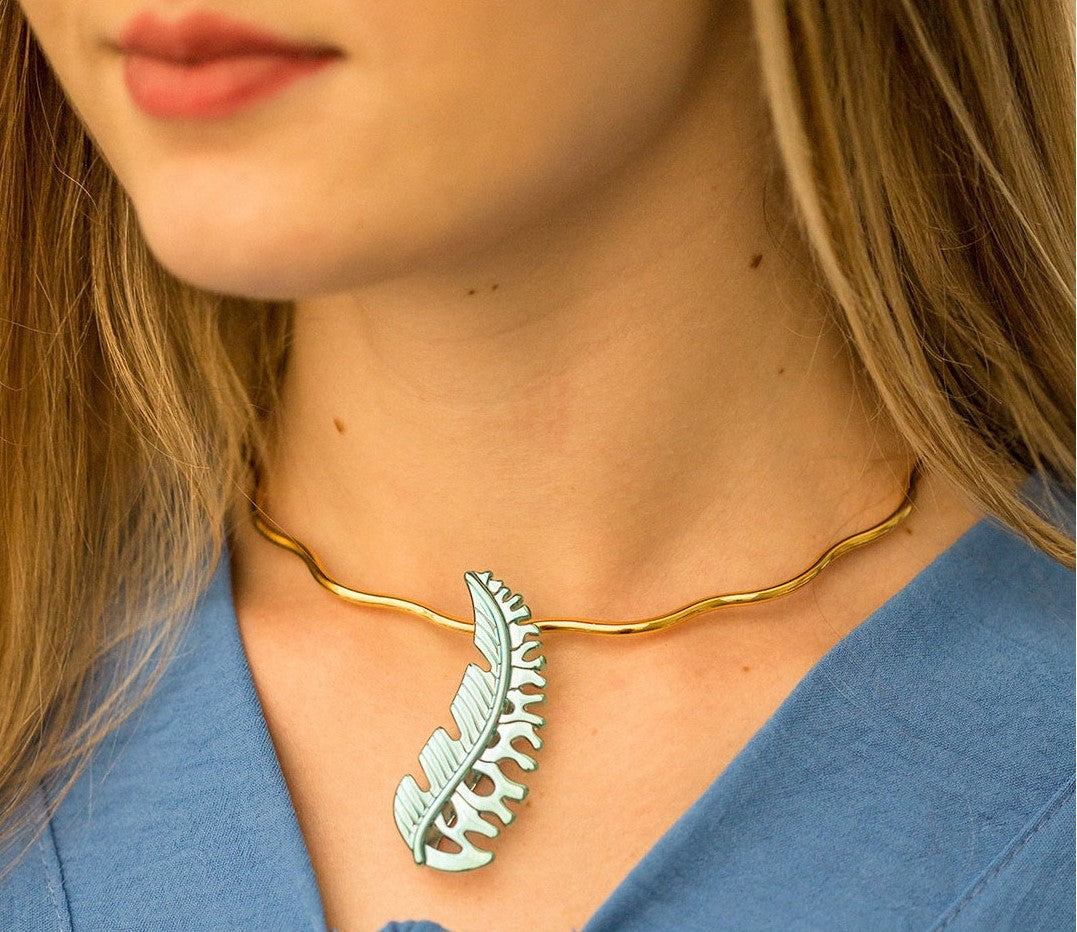 Base para Colar Ondulada Dourada